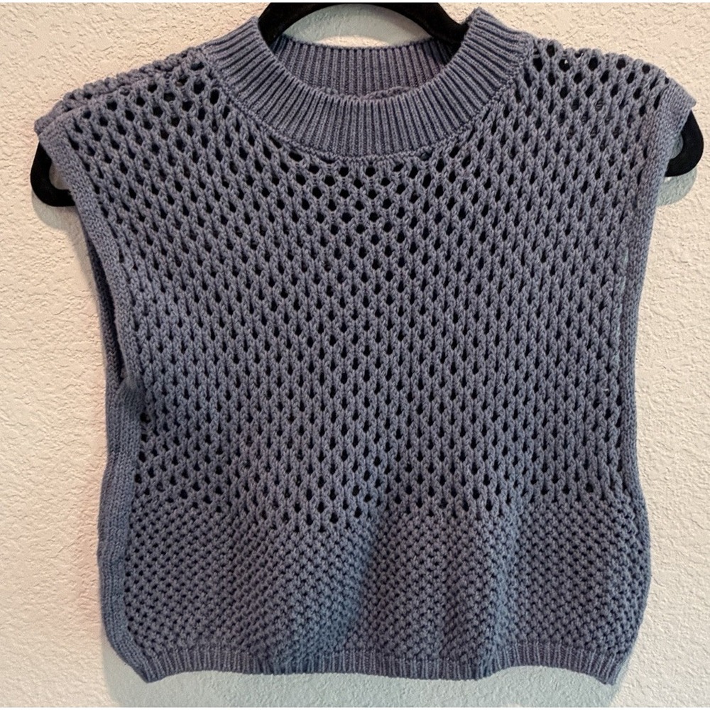 Miou Muse Crochet Knit Tank Top Size Small 474